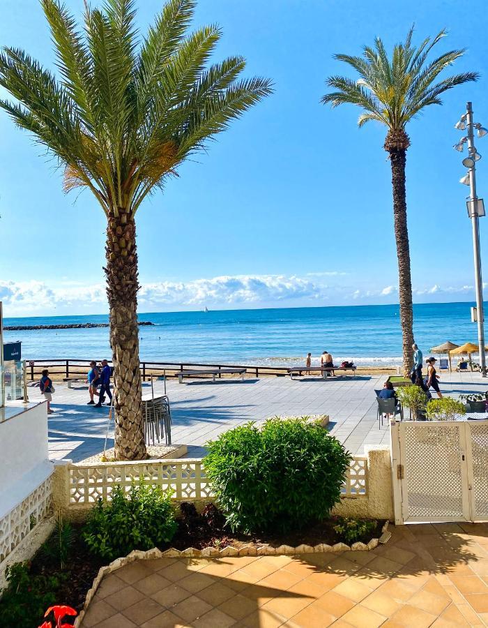 Апартаменти Blue House 1ª Linea Playa Торрев'єха Екстер'єр фото