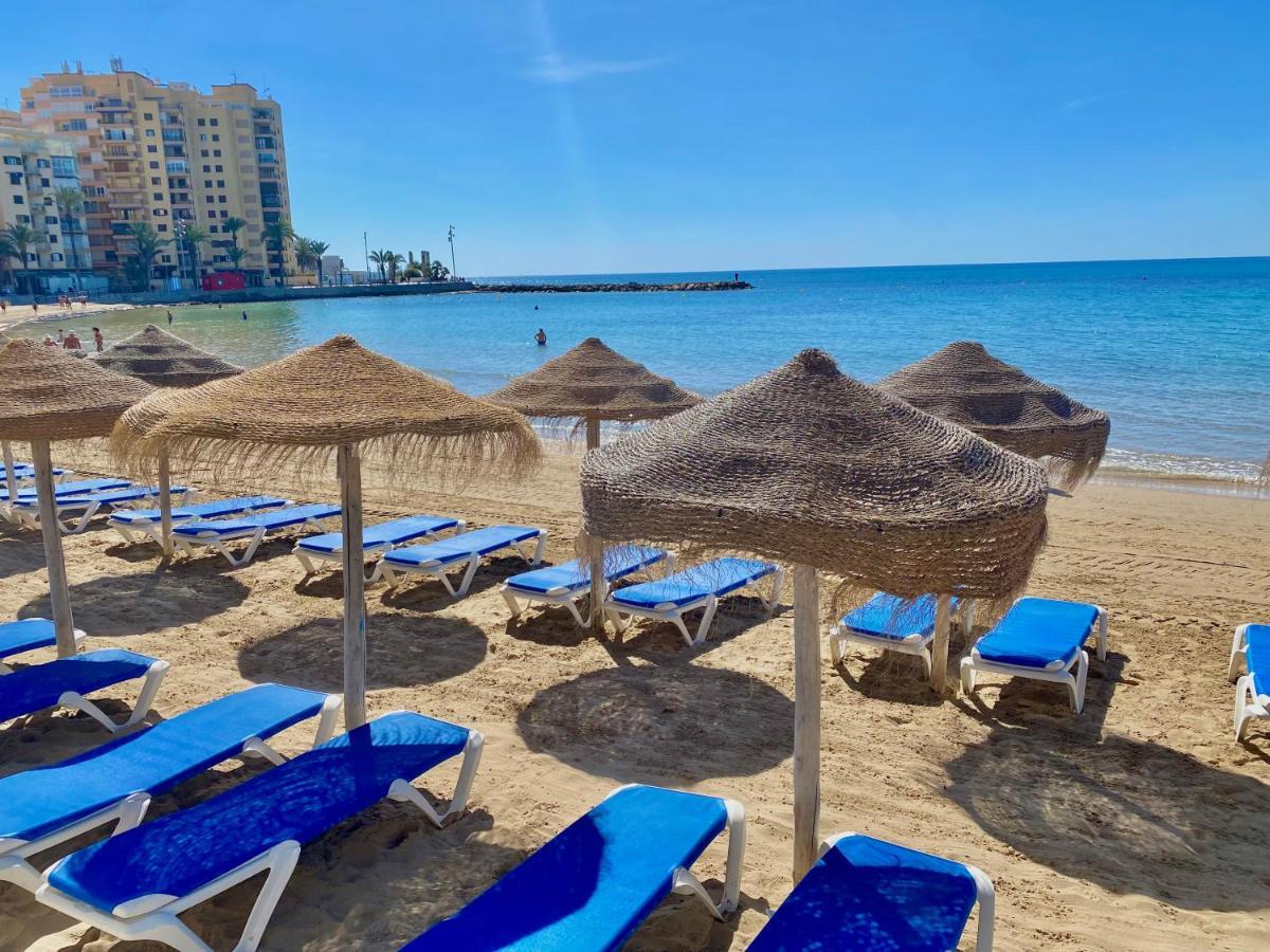 Апартаменти Blue House 1ª Linea Playa Торрев'єха Екстер'єр фото