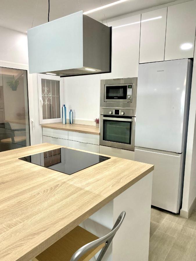 Апартаменти Blue House 1ª Linea Playa Торрев'єха Екстер'єр фото